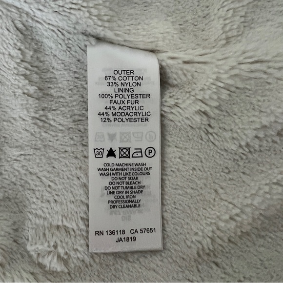 Ever New Faux Fur Lined Jacket Burgundy Gold Accents Size 2 Removable Lining - Picture 11 of 12